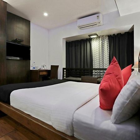The Elite Royale Aparthotel Bangalore Bagian luar foto